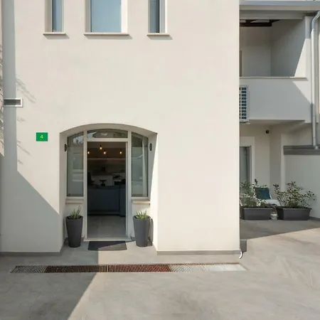 Profondo Apartment